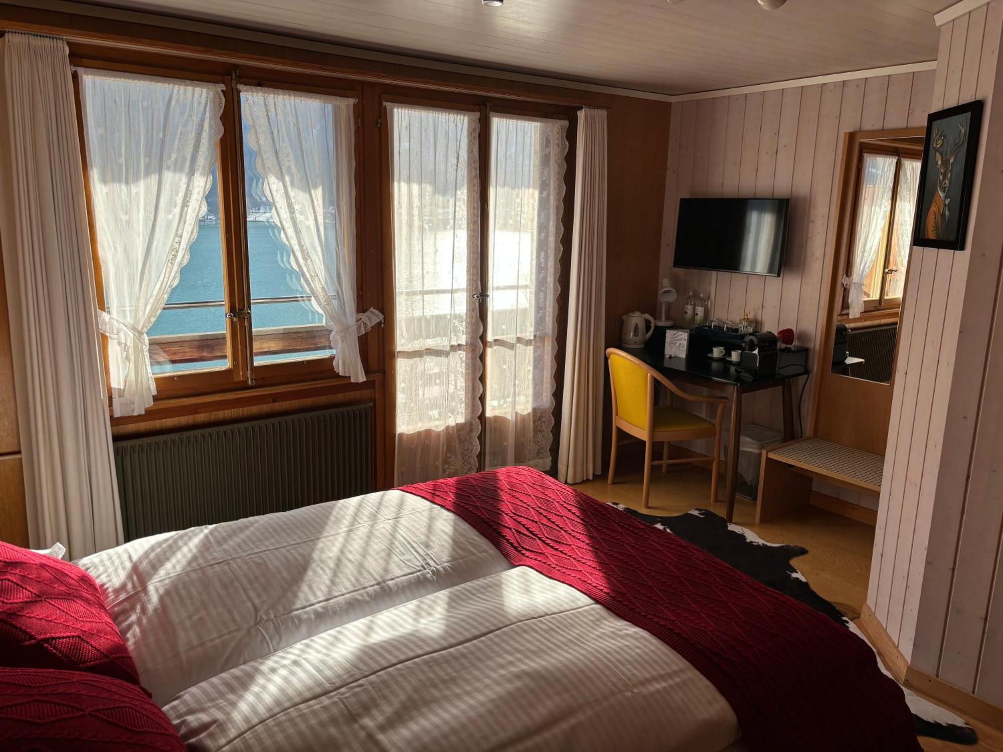 Alpina Boutique Hotel Interlaken - Ringgenberg - Adults Only ! Bagian luar foto